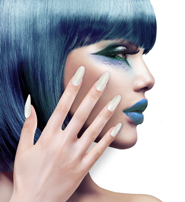 Set Of 12 Self-Adhesive Iridescent White Nails