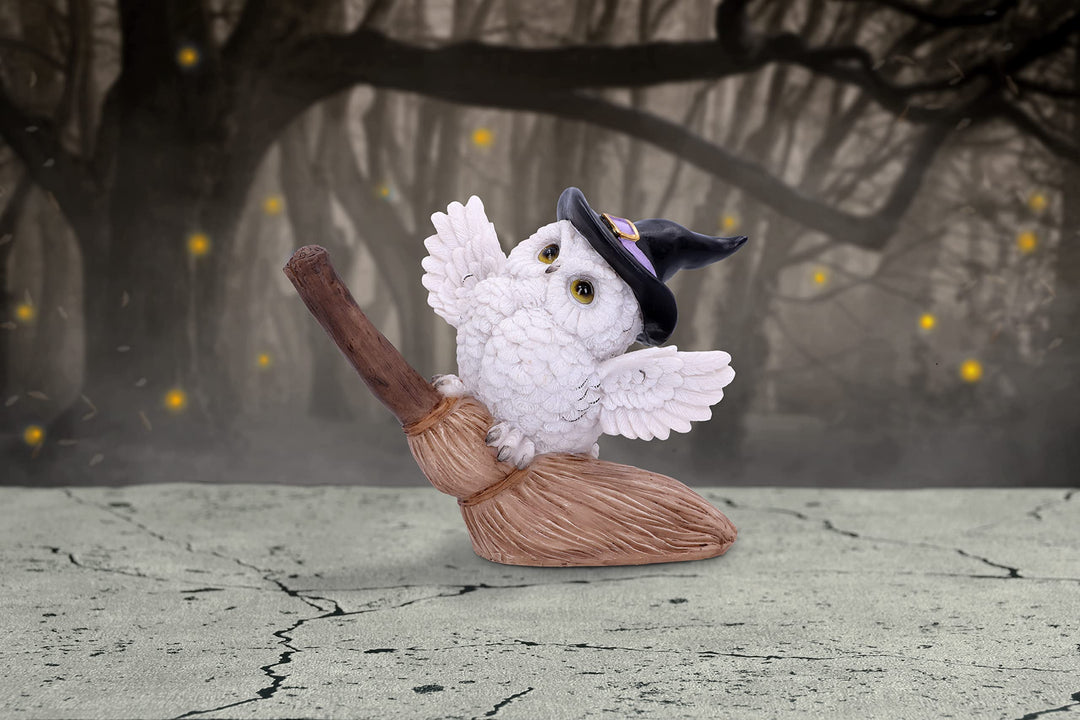 Snowy Flight Owl Figurine 13.5cm