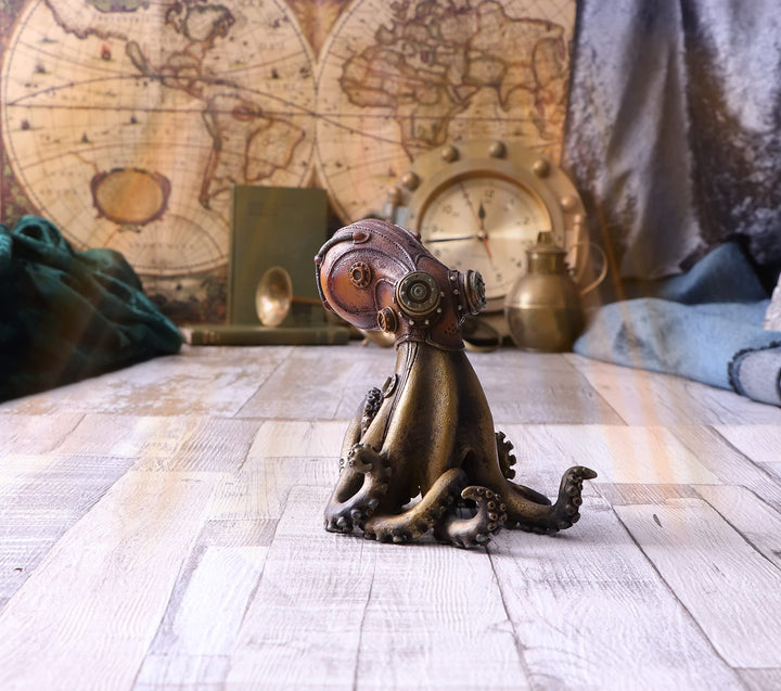 Call of the Kraken Steampunk Phone Holder 145cm 14.5cm