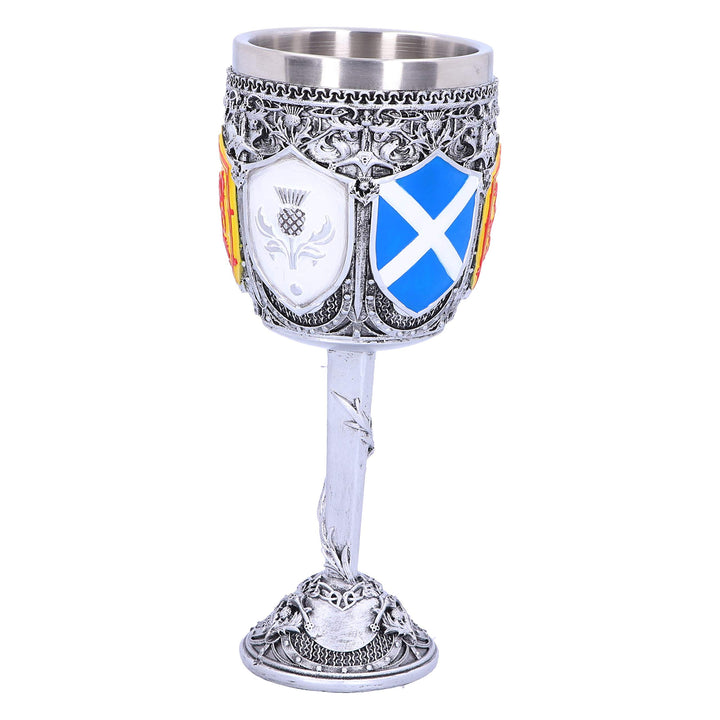 Goblet of the Brave Scottish Shield Glass 17cm