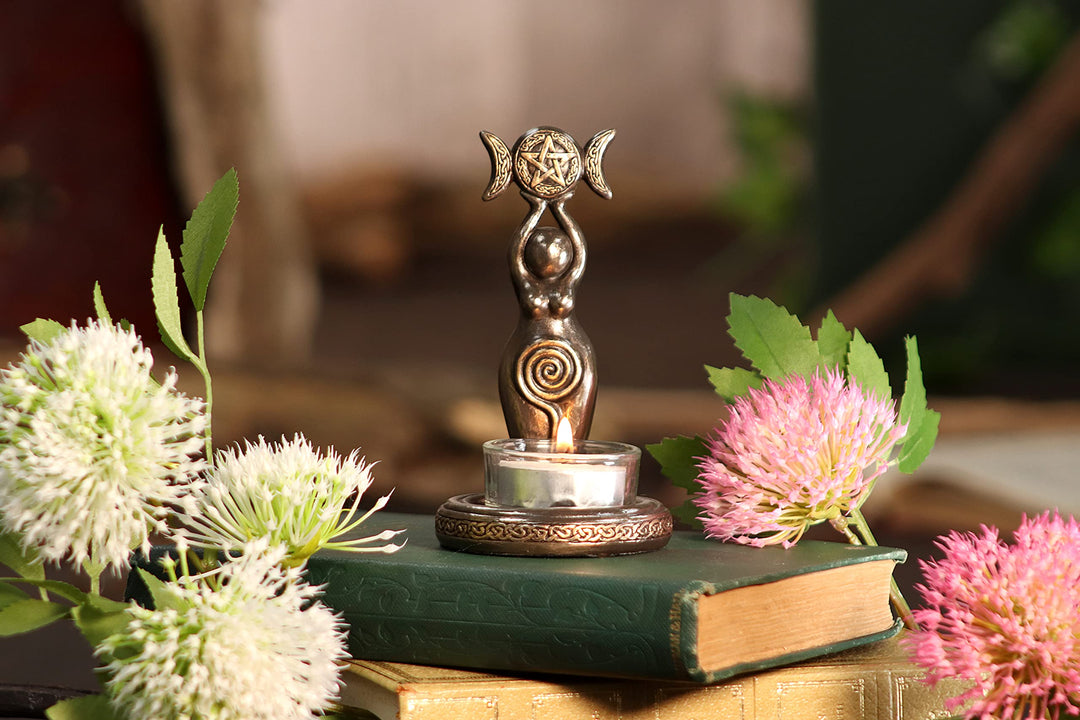 Triple Goddess Tea Light 12cm