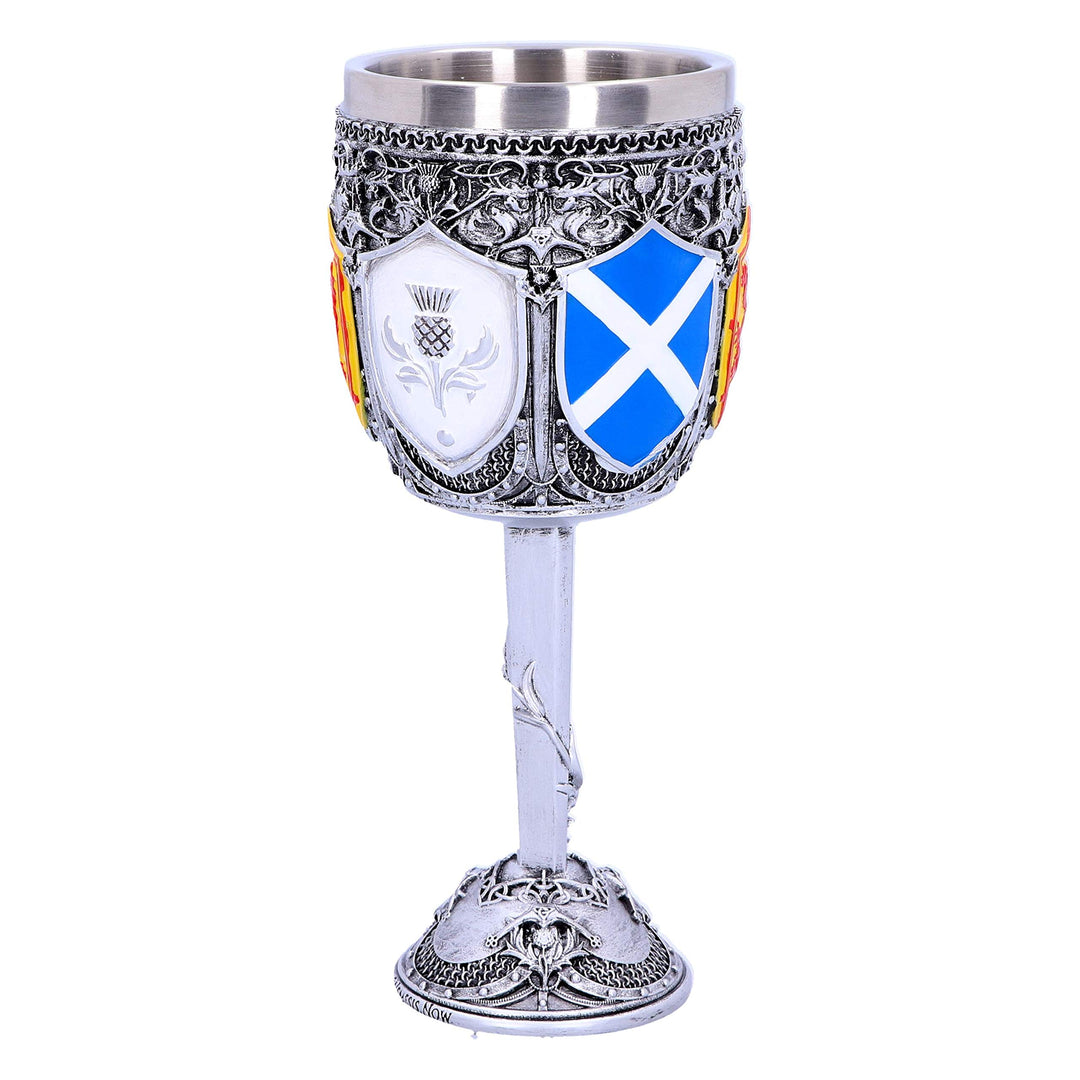 Goblet of the Brave Scottish Shield Glass 17cm