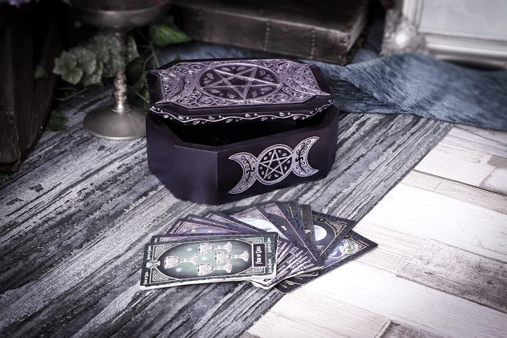 Hecates Protection Box 17.8cm