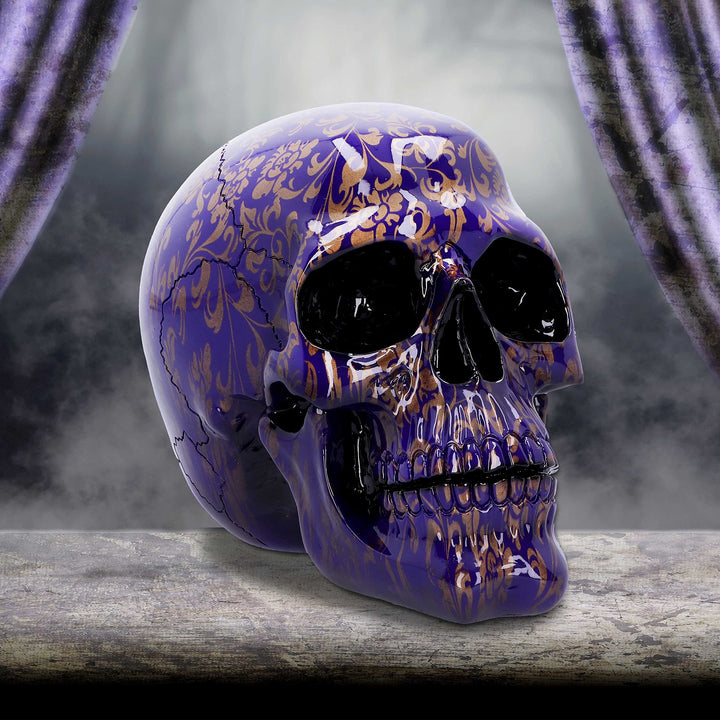 Indigo Elegance Skull 18.5cm