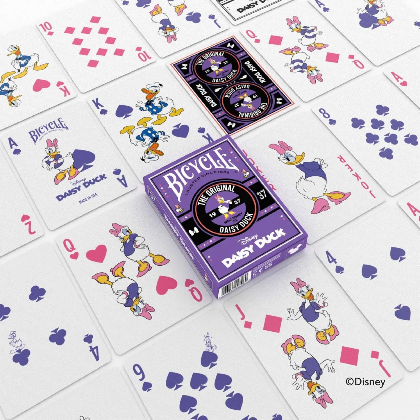 Bicycle Disney Classic Daisy Duck Board Game by Carta Mundi 4
