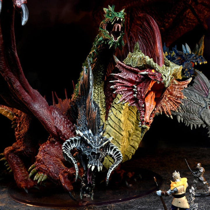 Dungeons and Dragons D&D Miniatures Gargantuan Tiamat_11