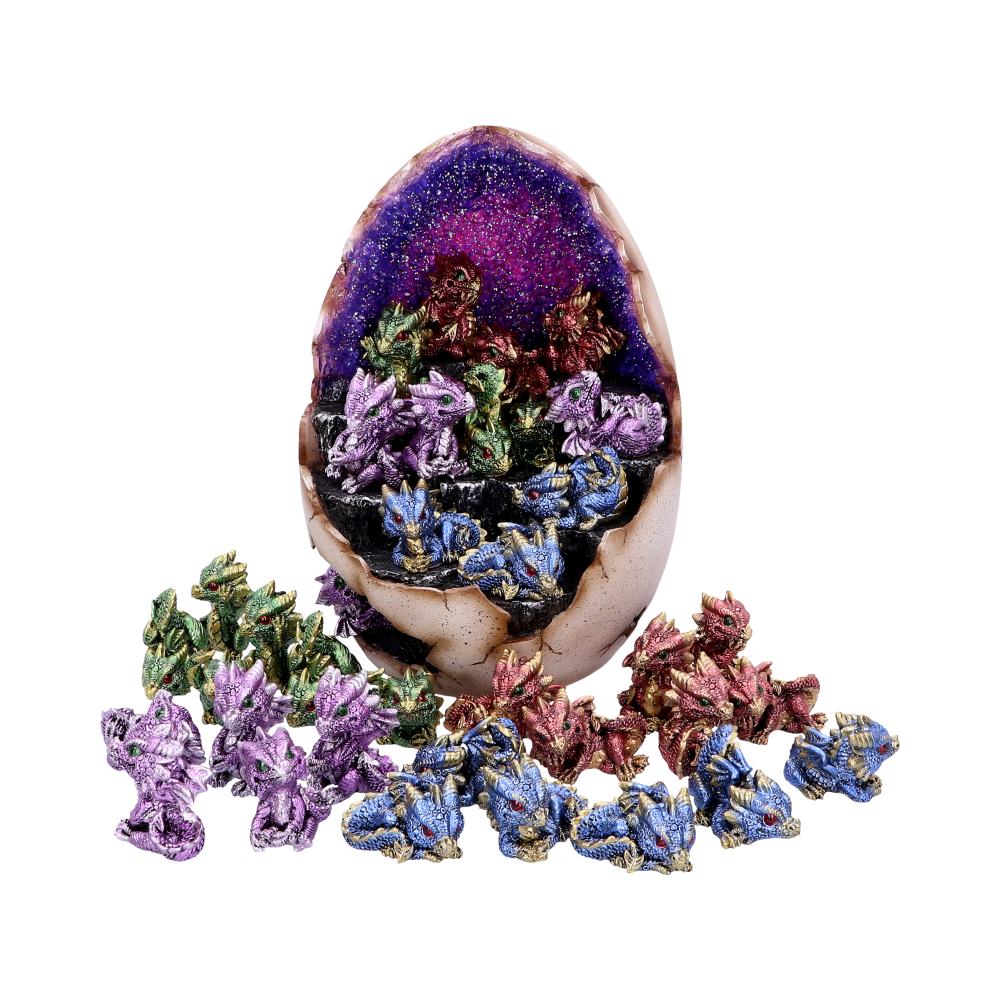 Geode Gathering 36 Piece Light Up Dragon Egg Set 24.8cm