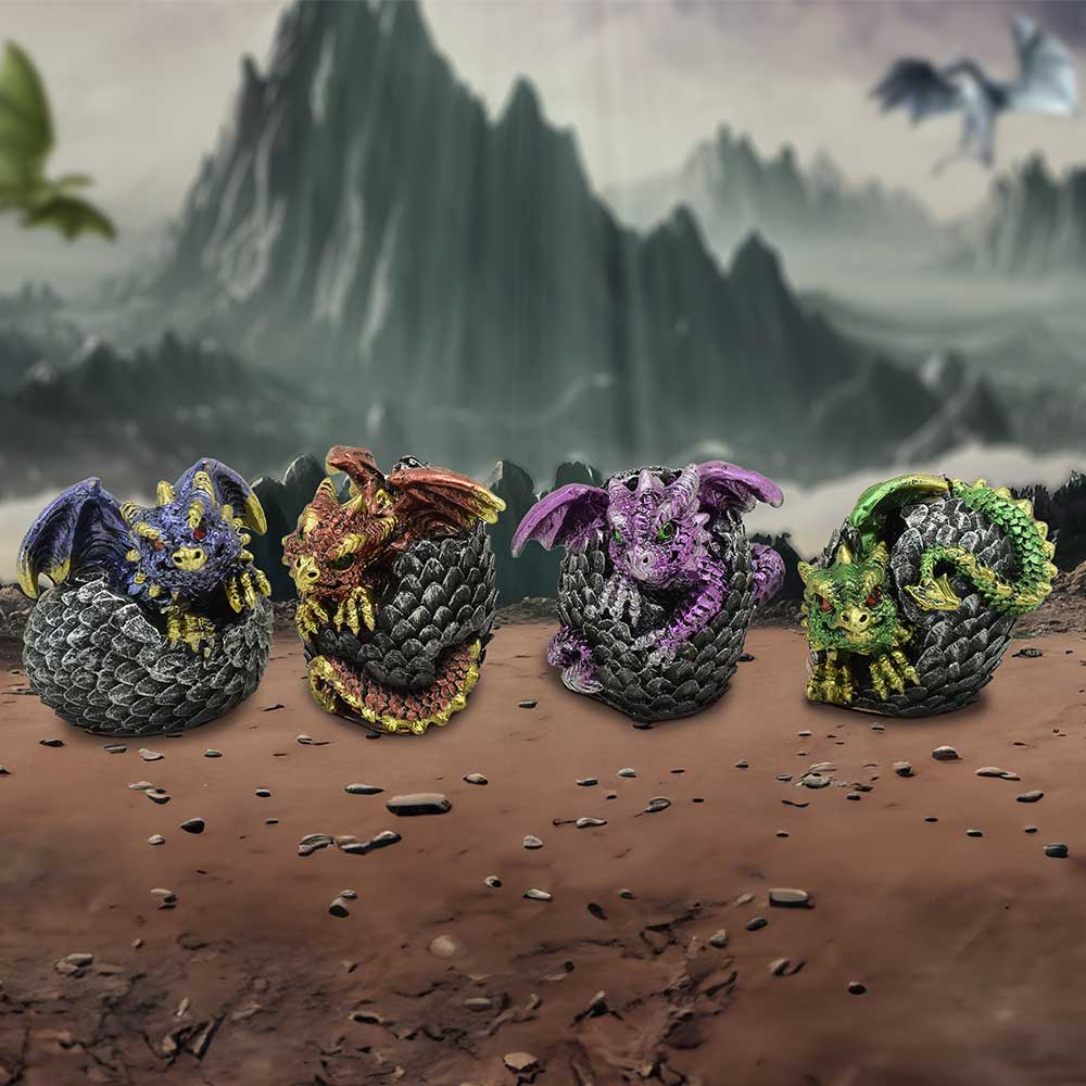 Eggling Hoard Dragon Hatchling Figurine 5cm 7