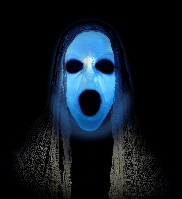 Sound Sensor Activated Sinister Reaper With Light-Up Head &amp; Hands, Thunder Sounds And Eerie Laughter 153 Cm 
