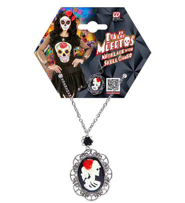 Necklace With Black Rose & Skull Cameo
