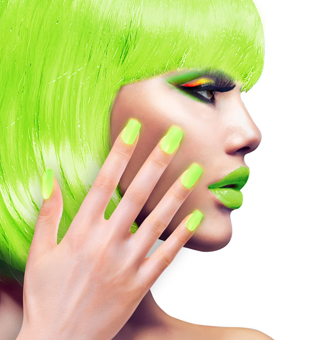 Set Of 12 Self-Adhesive Neon Green Airbrush Nails