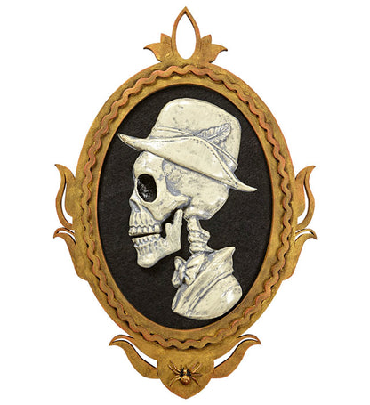 Motion Sensor Activated Red Led Light Blinking Eye With Moving Jaw Animated & Talking Butler'S Skull Painting With Frame 32X48 Cm - Speaks 4 Different Rhymes