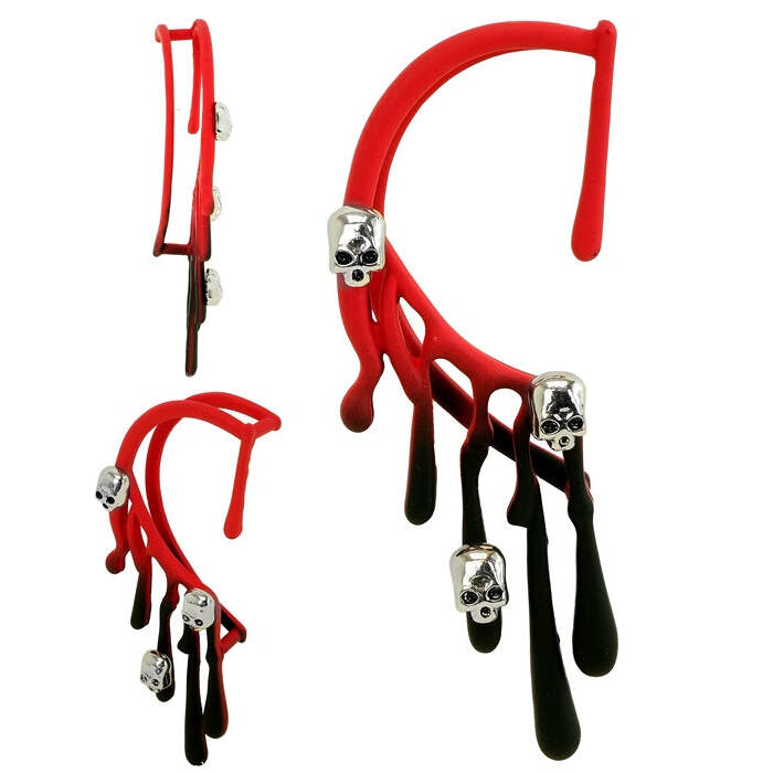 Ear Cuff Blood &amp; Skulls