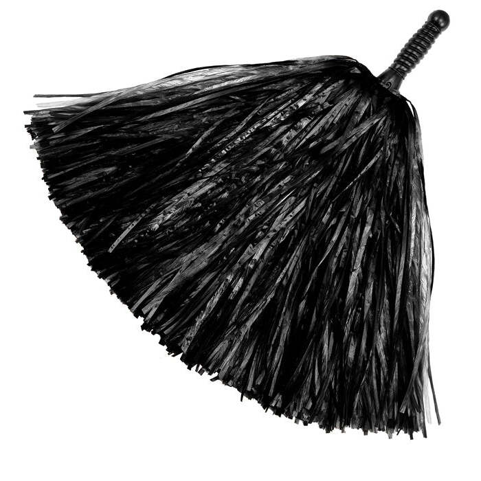 Black Pom Pom 