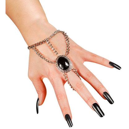 Gothic Wrist Chain With Black Gemmedallion
