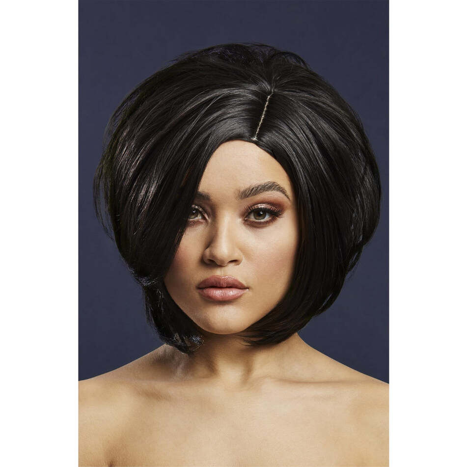 Fever Savanna Wig True Blend Black Asymmetric Bob Side Parting 30cm 1