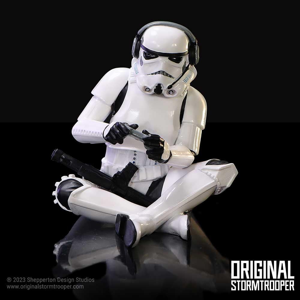 Original Stormtrooper Game On Gamer Figurine 9.5cm