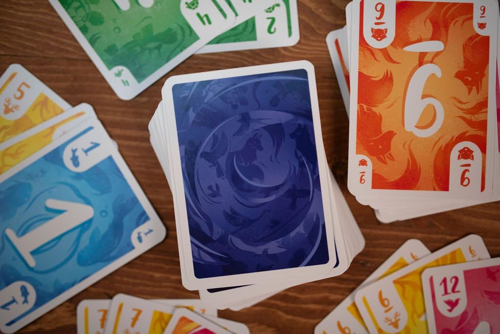 Mojo Card Game for 3 to 8 Players. Discard Your Cards to Have The Lowest Hand - 25th Century Games 3