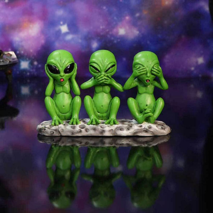 Three Wise Martians 16cm See No Hear Speak Evil Alien Figurines