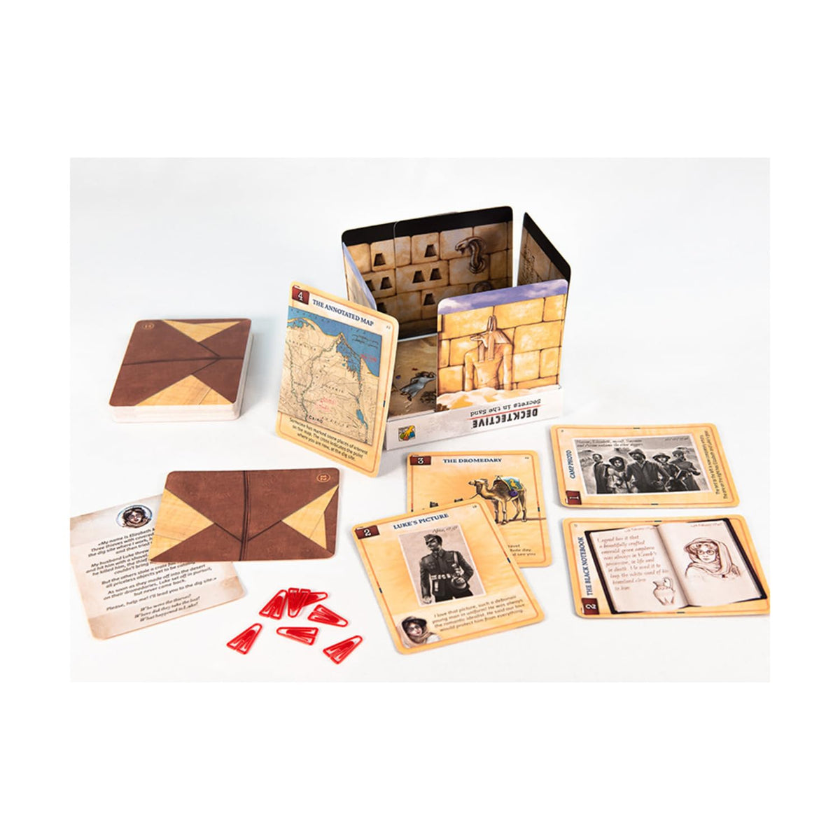 Decktective Secrets in the Sand Board Game by daVinci Editrice 2