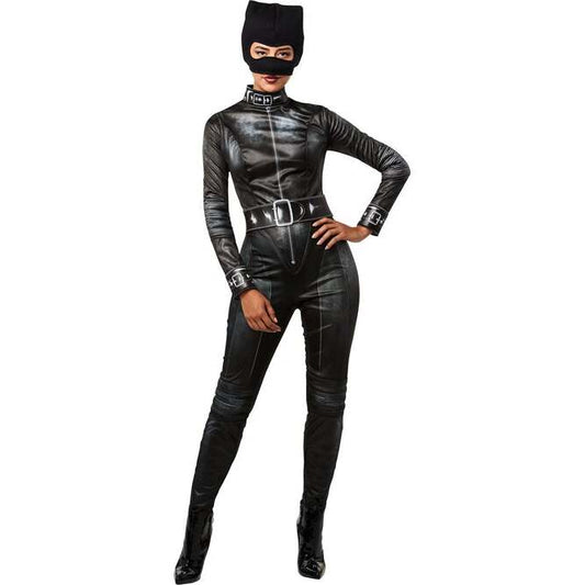 Selina Kyle Adult - Catwoman 1