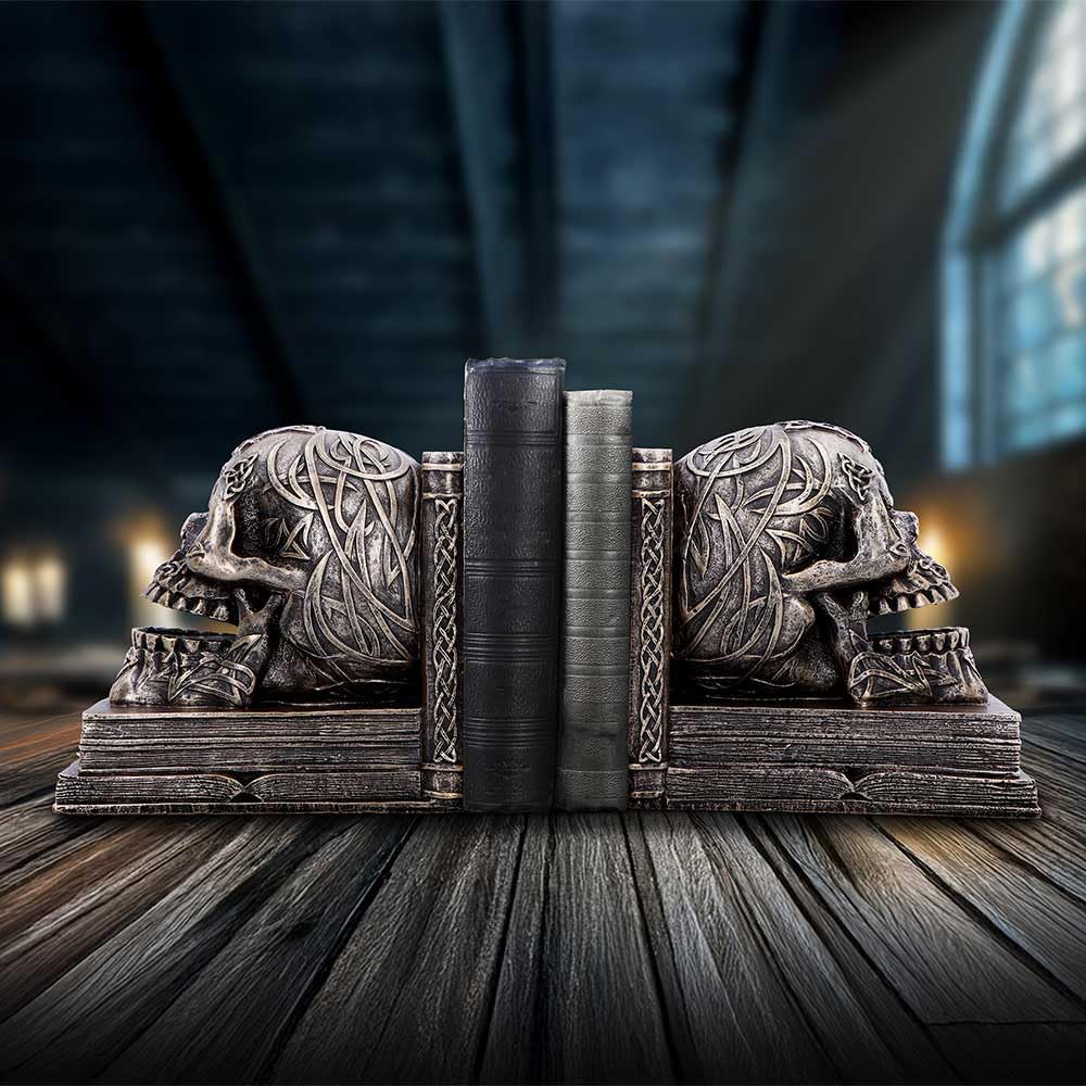 Celtic Tale Bookends 7