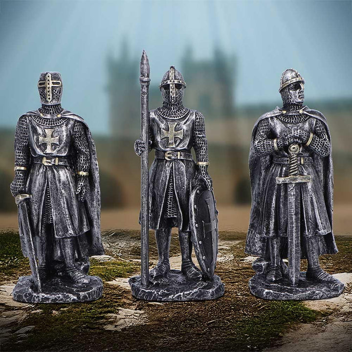 Knights of the Realm Figurine Set a Legendary Medieval Valor 11cm