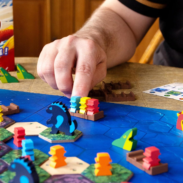 Zygomatic | Survive The Island | Board Game | Ages 8+ | 2-5 Players | 45 Minutes Playing Time