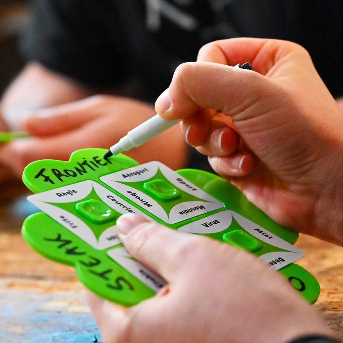 So Clover Board Game Cooperative Word Association 4