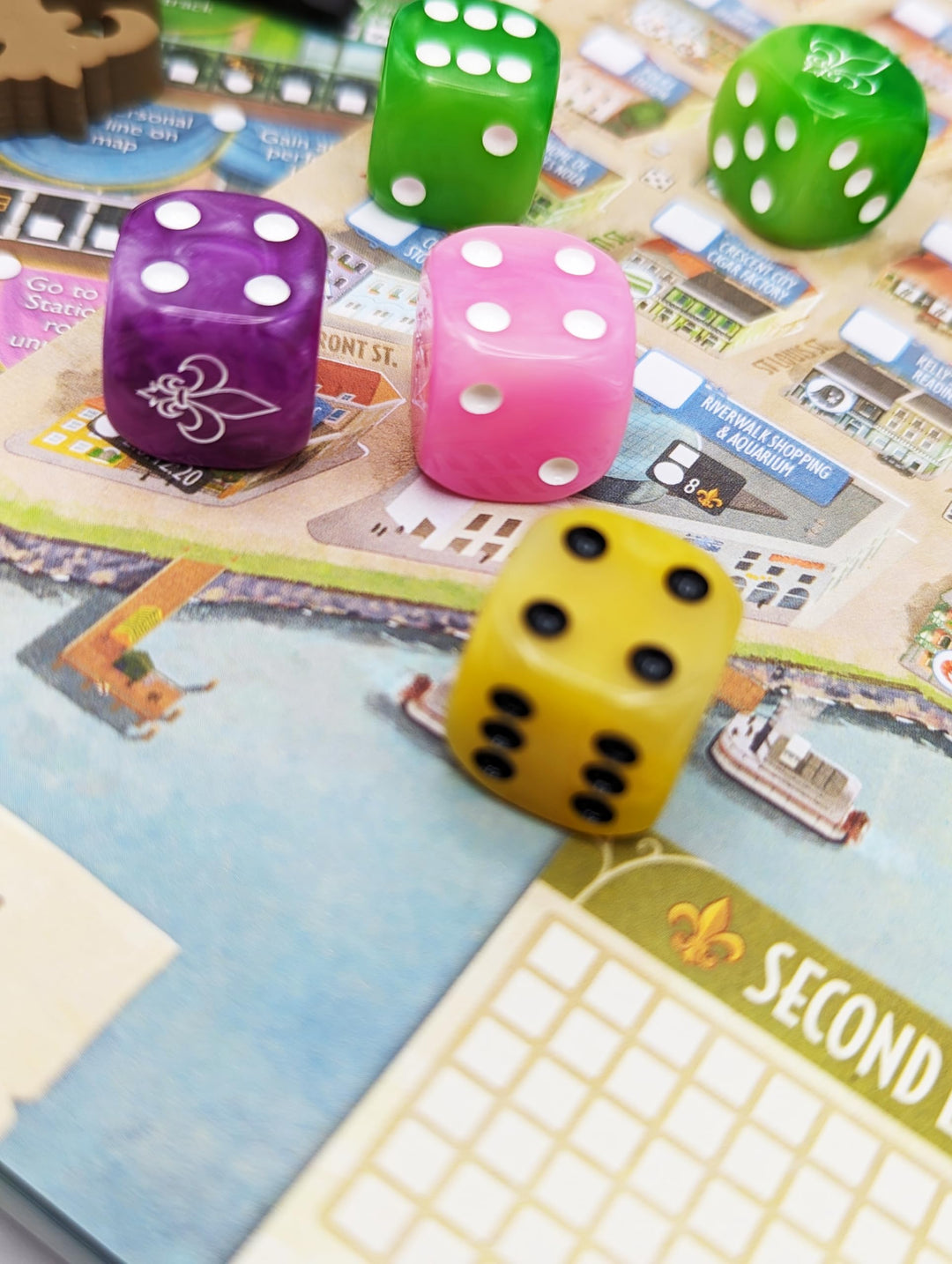 French Quarter: Stroll Through The Streets of New Orleans - Loaded Roll and Write Dice Game