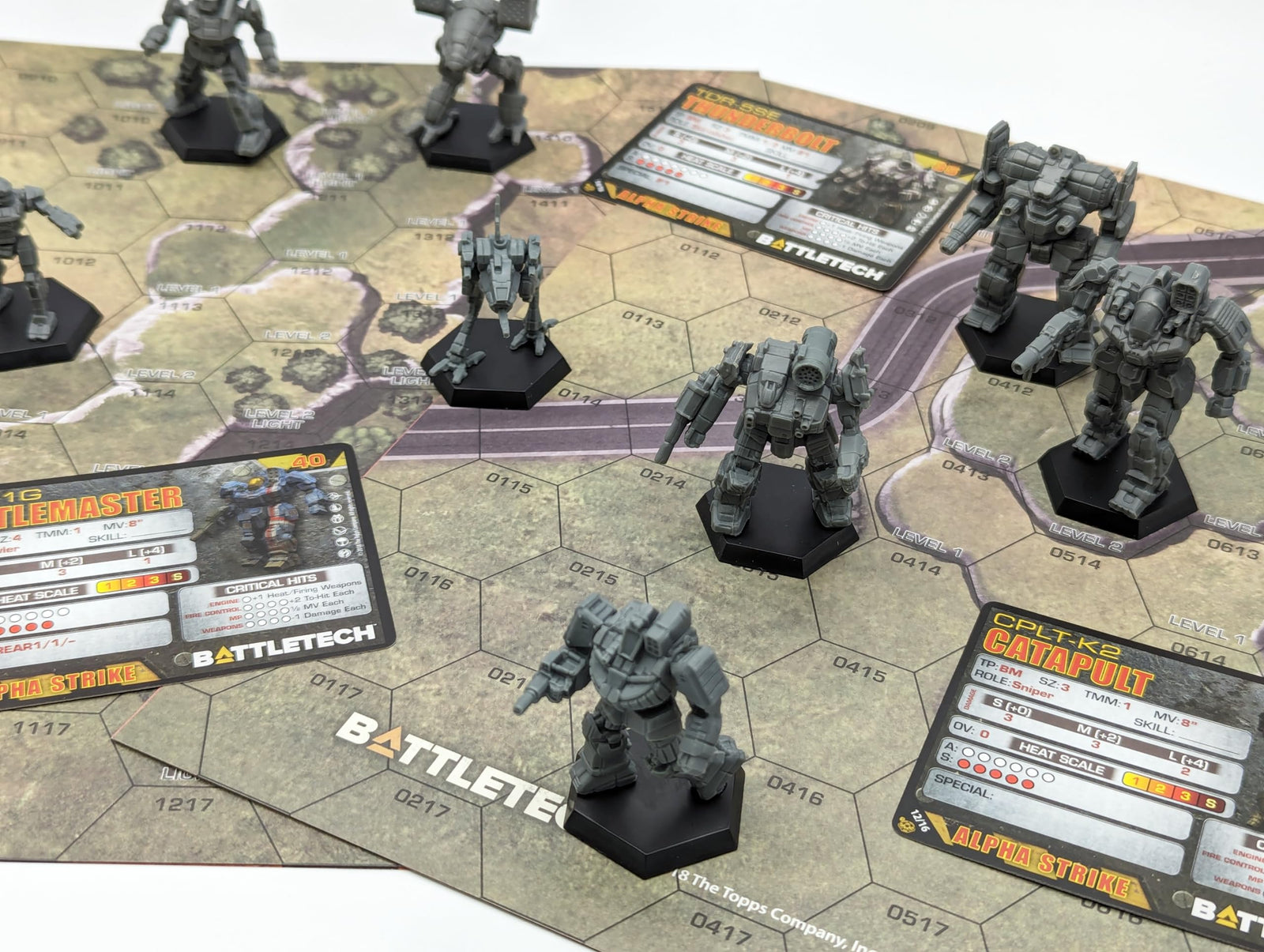 Battletech A Game of Armored Combat 40th Anniversary Miniature Game by Catalyst Game Labs 2