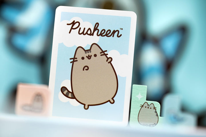 Alley Cat Games Pusheen The Stacking Board Game - Adorable Cat-Themed Dexterity Challenge - 2 to 6 Players Ages 6+ 15 Minutes - Stack Balance and Play with Pusheen and Friends