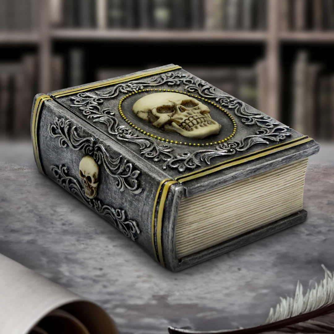 Grimoire Treasure Skull Book Box 11cm