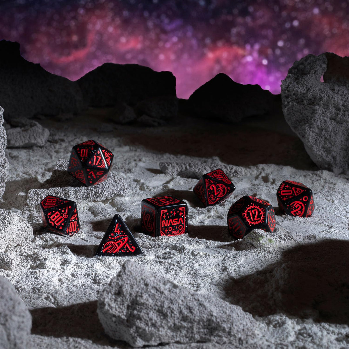 Q-Workshop Space Dice Set Voyager RPG Dice – Shimmering Black with Red Engravings – Ideal for Tabletop Games & RPGs – 7 Polyhedral Dice – (D4, D6, D8, 2D10, D12, D20) 4