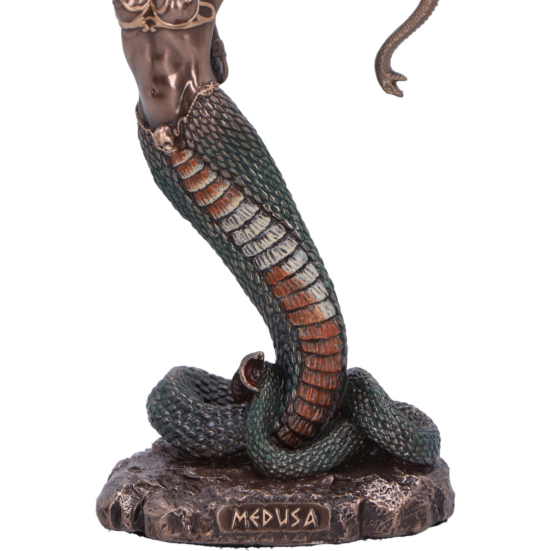 Medusas Wrath Medium Bronze Figurine Medusa 15.5cm