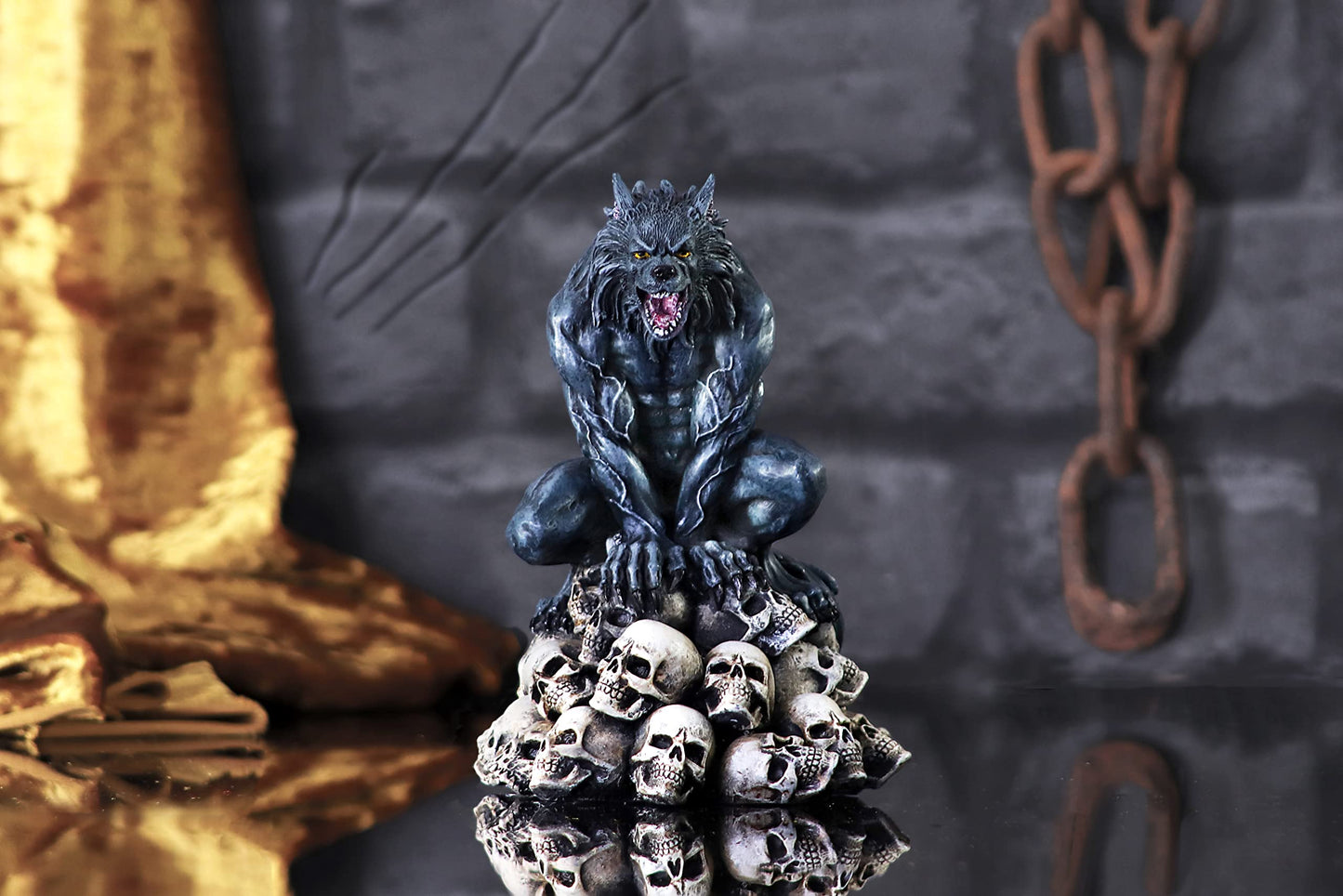Moon Shadow Werewolf Figurine 15cm Resin Statue 6