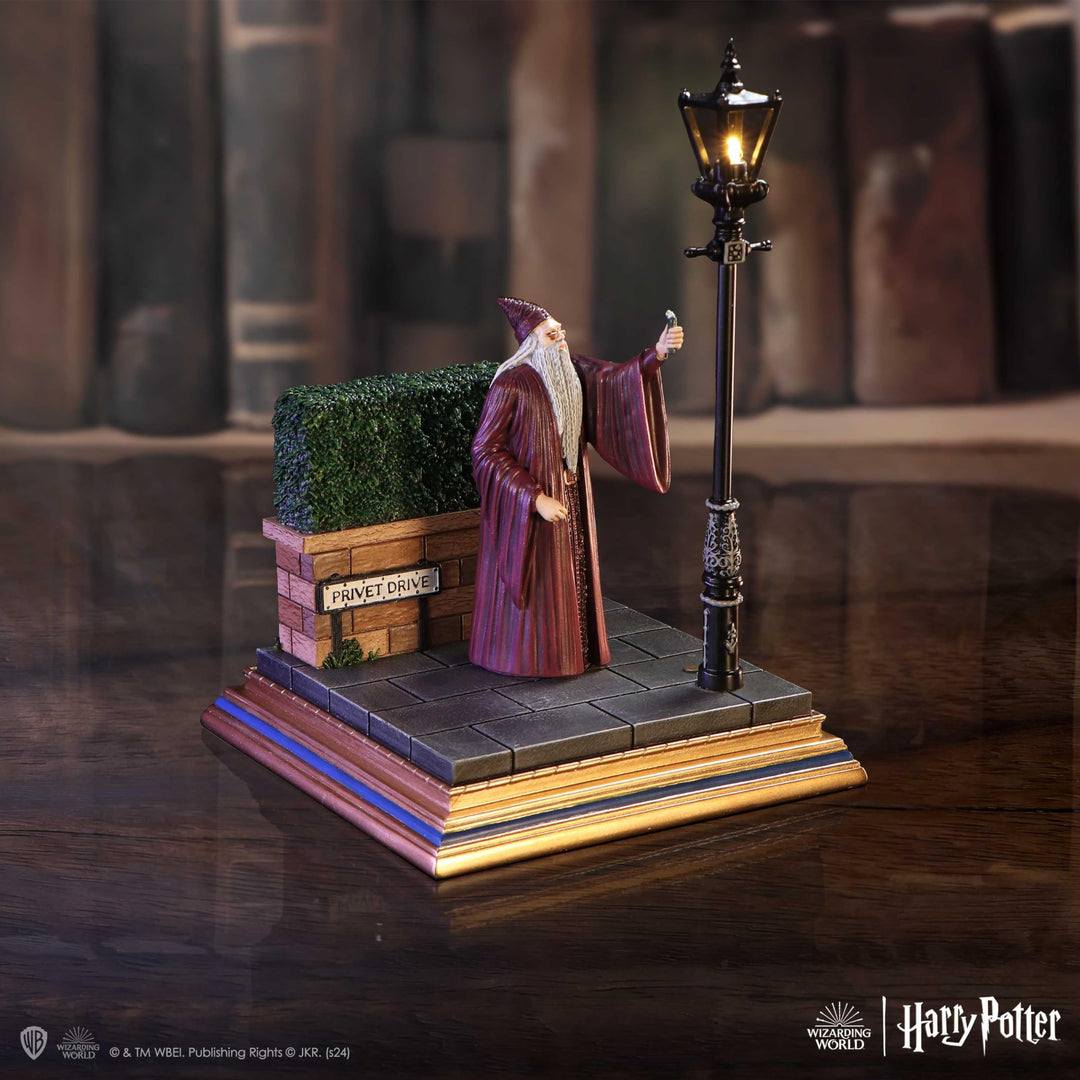 Harry Potter Privet Drive Light Up Figurine 18.5cm