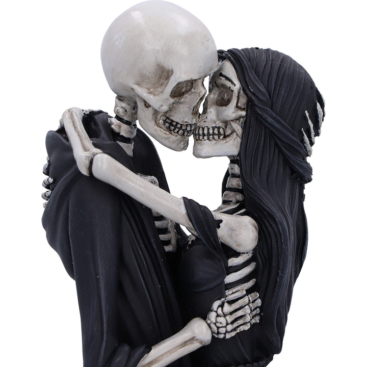Eternal Kiss Gothic Skeletons Figurine 24cm