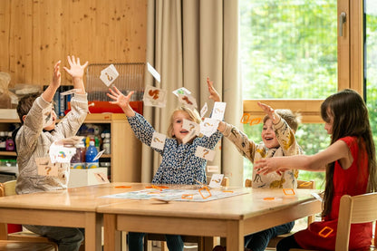 Concept Kids Animals Board Game
