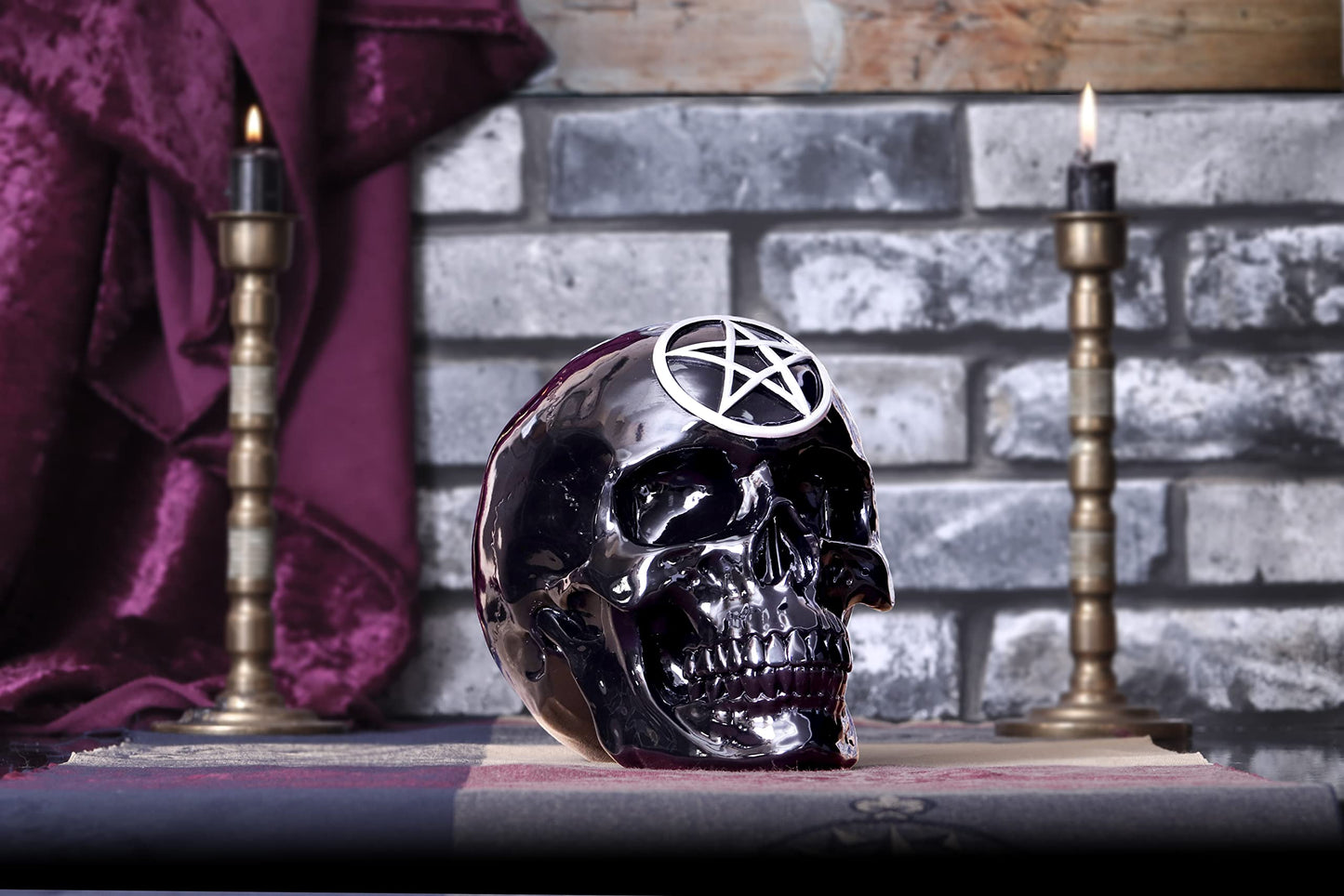 Black Magic Skull 19.5cm 7
