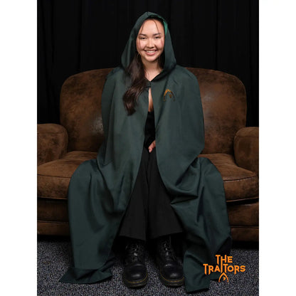 Traitors Cloak for Adults 1