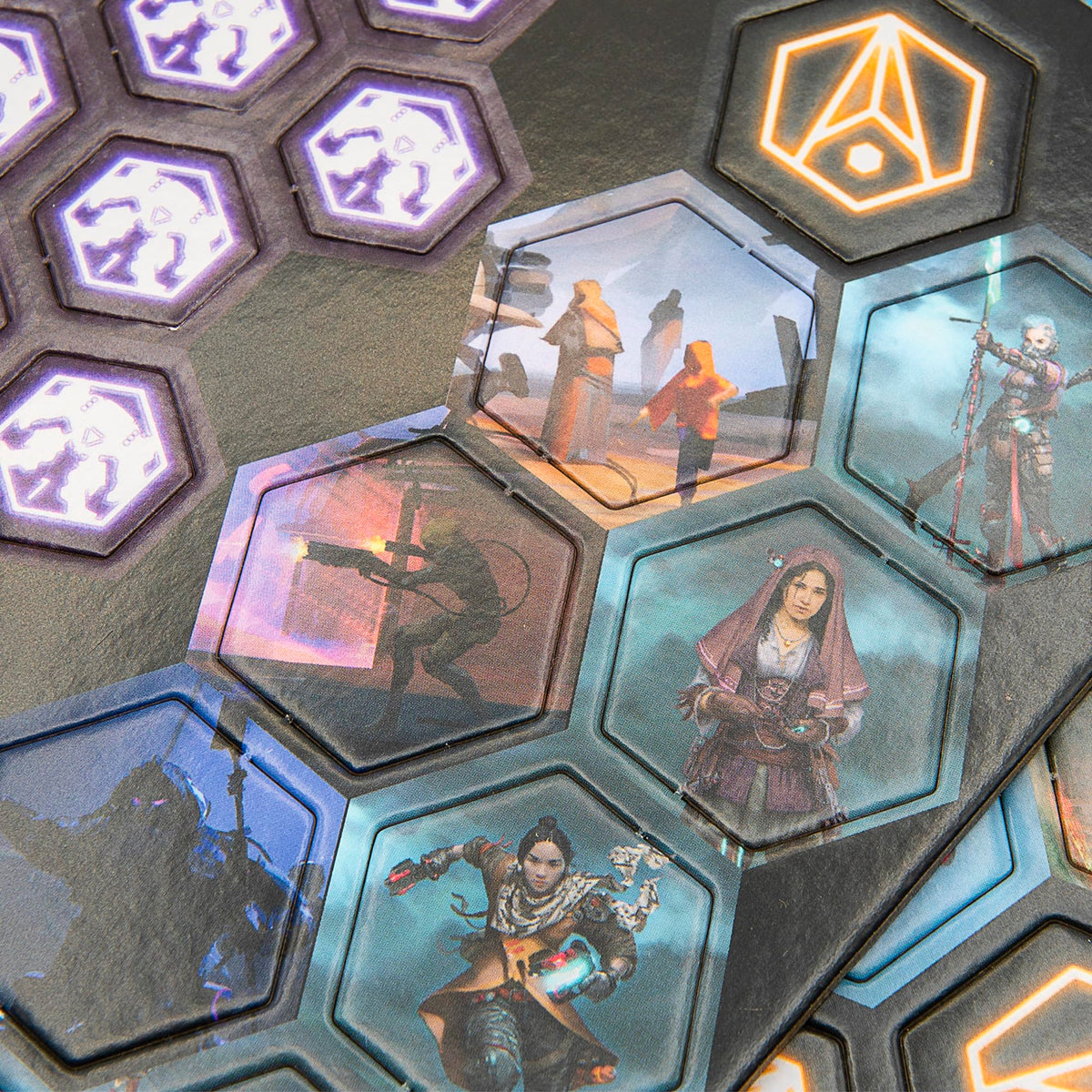 Modiphius: Dreams and Machines: RPG Starter Set to Play & Explore The World of Evera Prime, Booklet, Dice, Cards & More 8