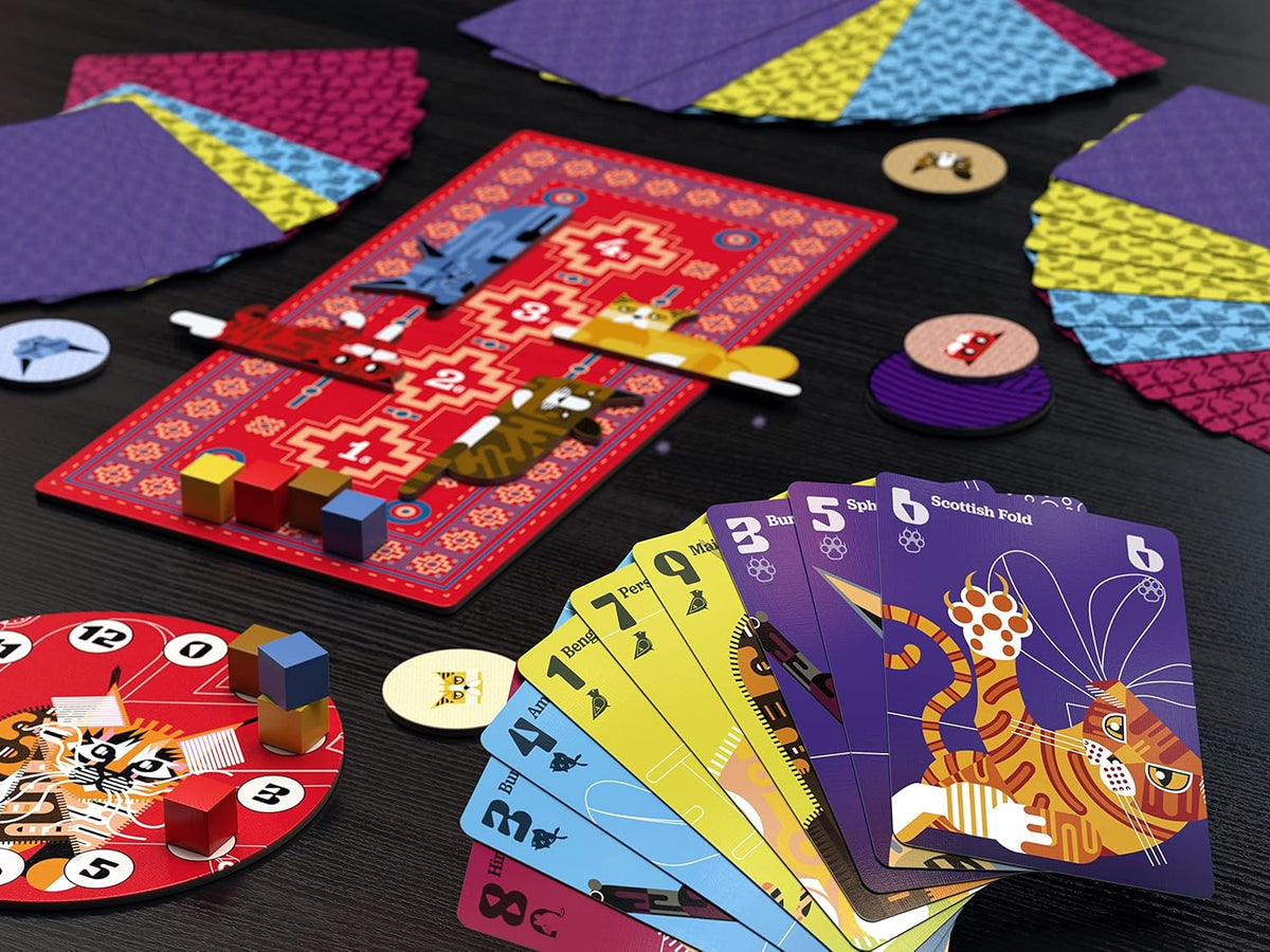 9 Lives Tricking Taking Card Game 6
