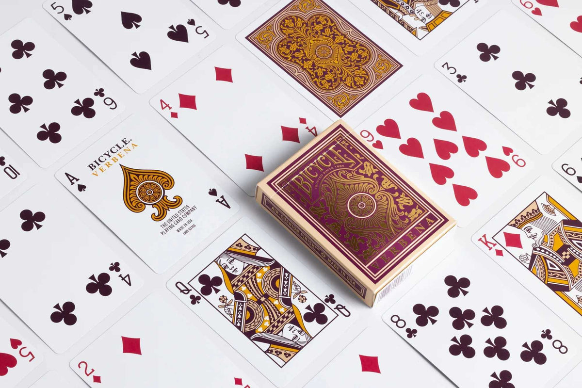 Bicycle Verbena Board Game by Carta Mundi 4