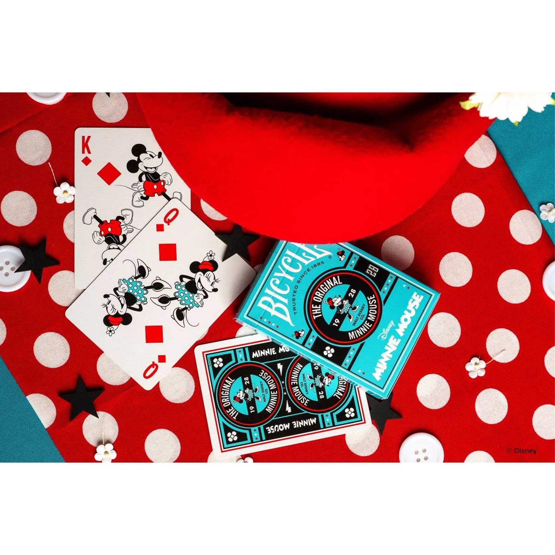 Bicycle Disney Classic Minnie Mouse Board Game by Carta Mundi 6