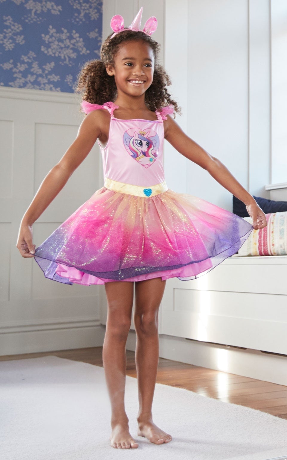 Deluxe Princess Cadence Costume 4