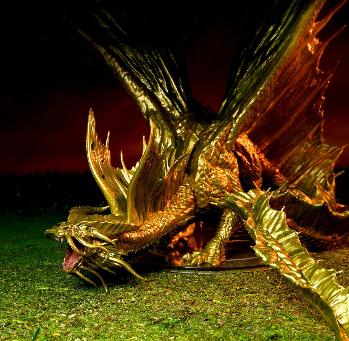 Dungeons and Dragons D&D Icons of the Realms Adult Gold Dragon Premium Figure 19