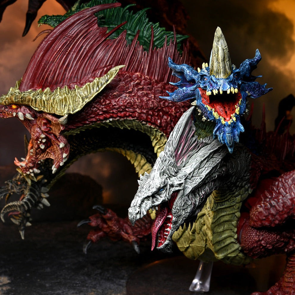 Dungeons and Dragons D&D Miniatures Gargantuan Tiamat 10
