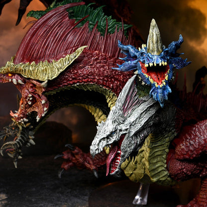 Dungeons and Dragons D&D Miniatures Gargantuan Tiamat 10