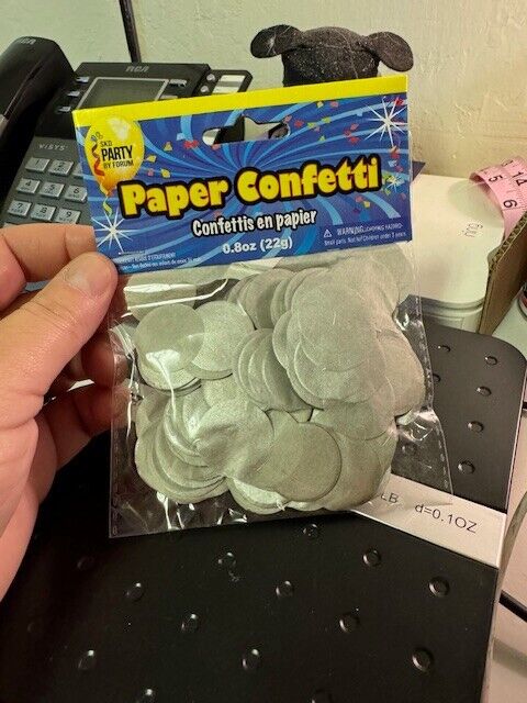 Paper Confetti Silver 225g